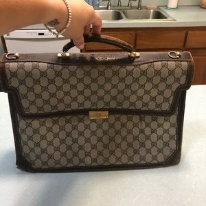 Vintage Gucci Gg Logo Monogram  Leather Briefcase